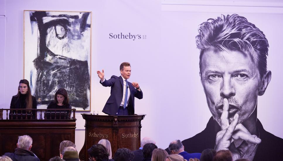 Witness (1961) by Peter Lanyon sold for £797,000 ($995,022) at Bowie/Collector